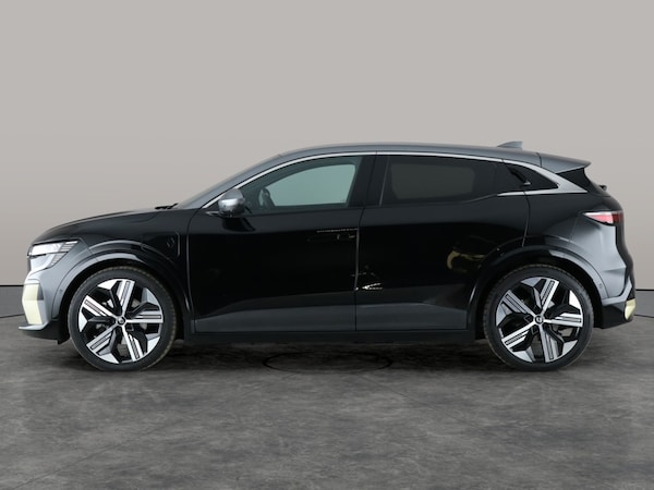 Used Renault Megane E Tech 2023 for sale - 76087725: Photo 19
