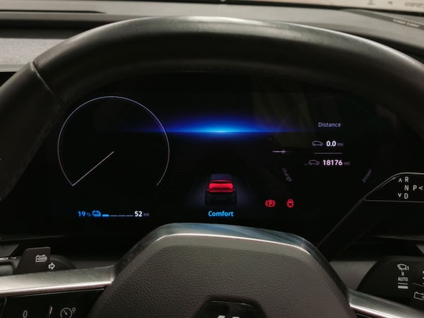 Used Renault Megane E Tech 2023 for sale - 76087725: Photo 33