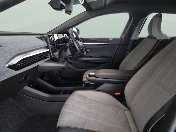 Used Renault Megane E Tech 2023 for sale - 76087725: Photo 5