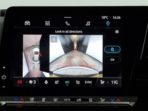 Used Renault Megane E Tech 2023 for sale - 76087725: Photo 9