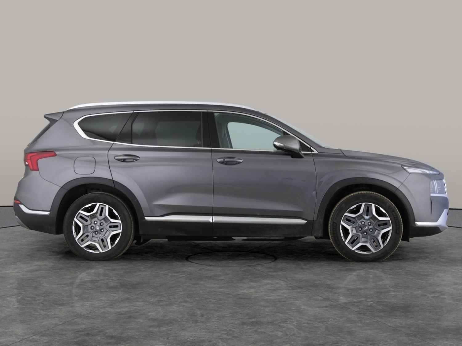 Used Hyundai Santa Fe 2023 for sale - 77581823: Photo 9