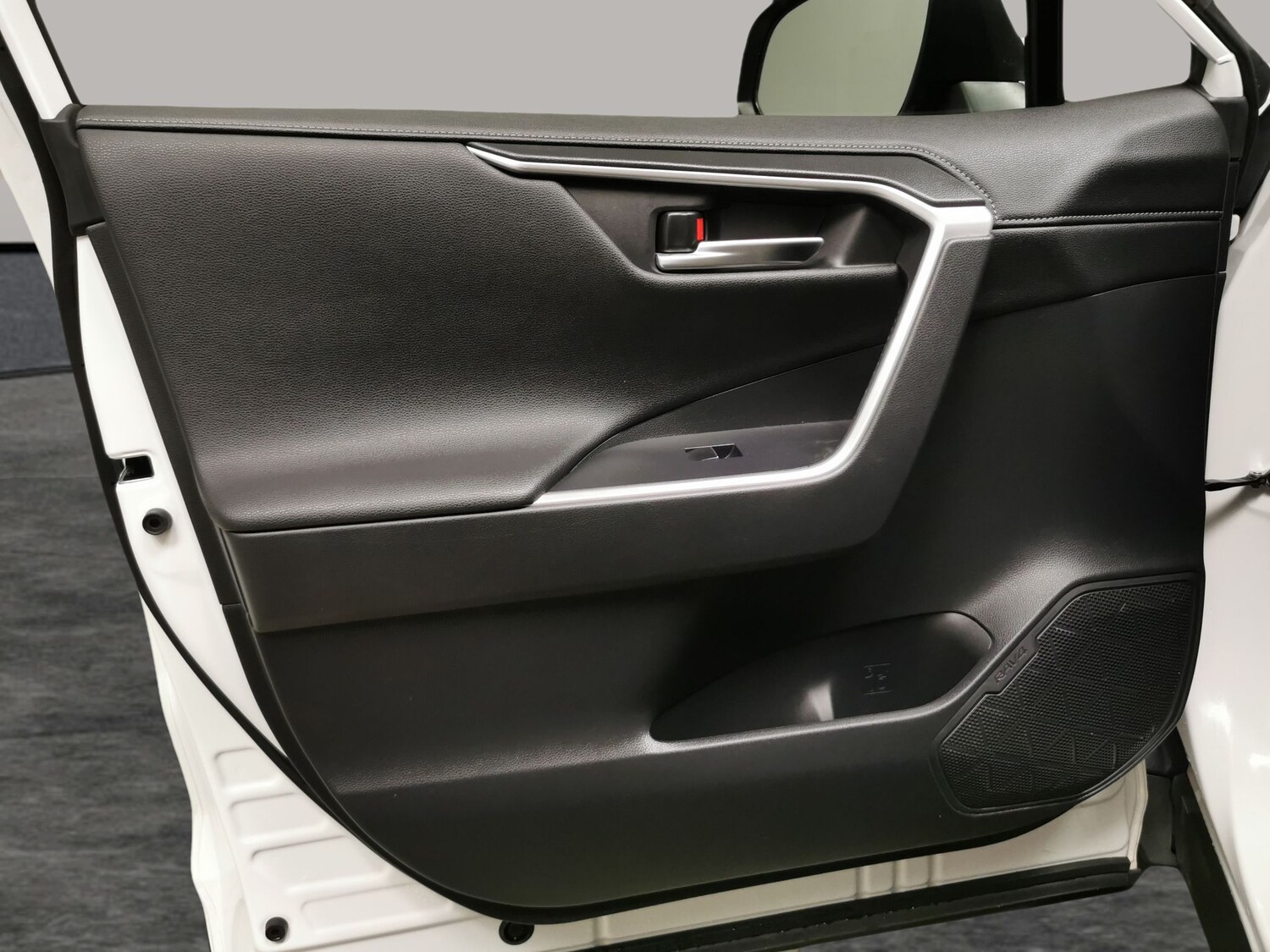 Used Toyota RAV4 2020 for sale - 78212303: Photo 26