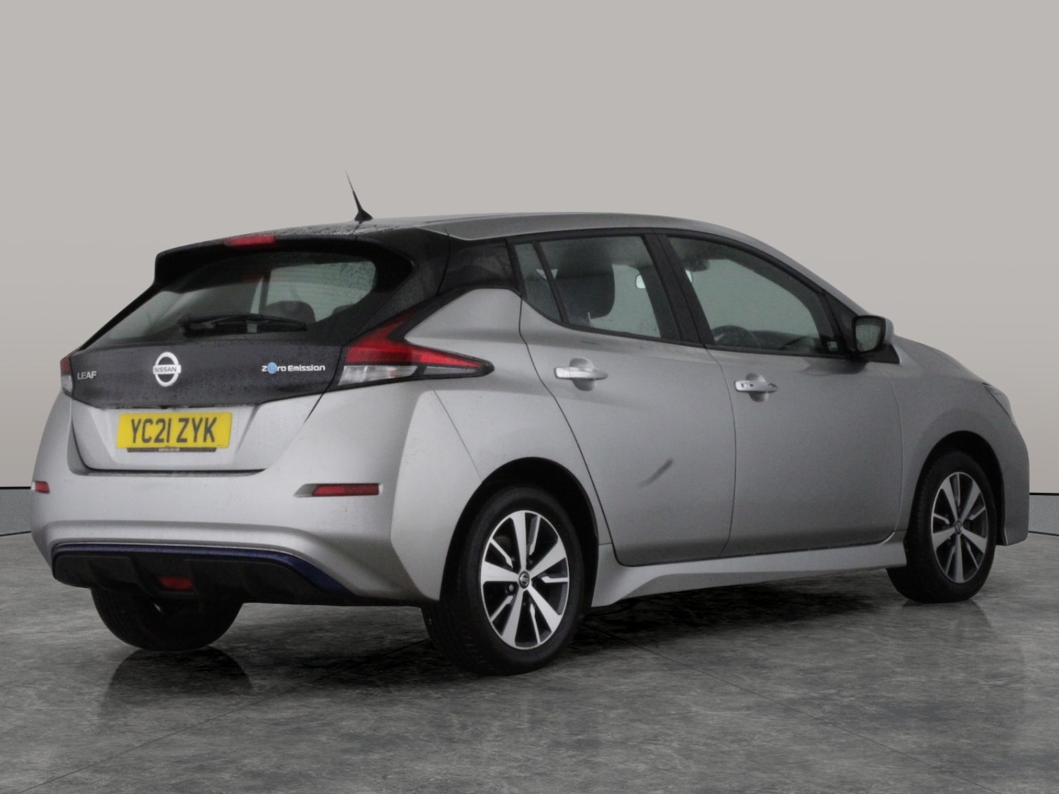 Used Nissan Leaf 2021 for sale - 77519598: Photo 11