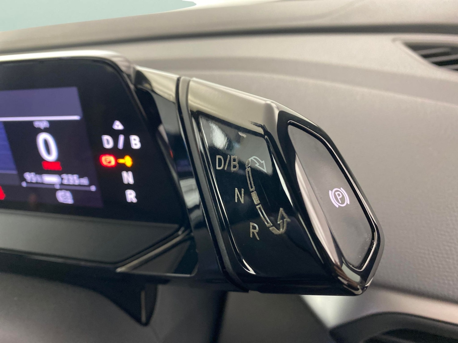 Used Volkswagen ID.4 2021 for sale - 76464142: Photo 32