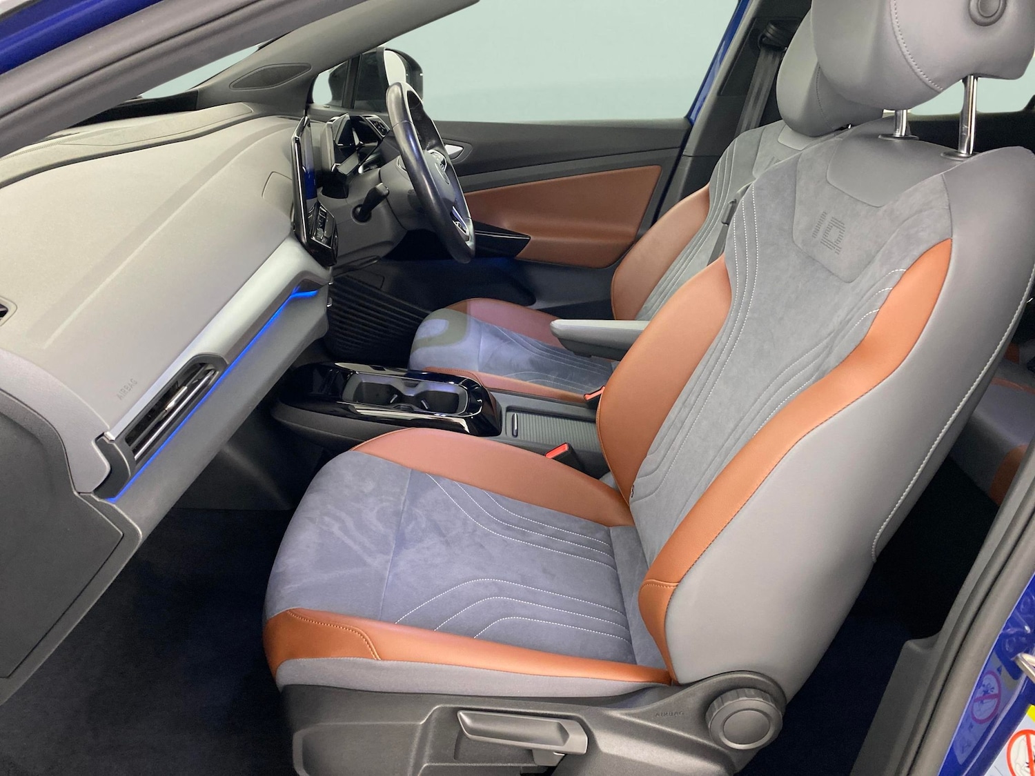 Used Volkswagen ID.4 2021 for sale - 76464142: Photo 4