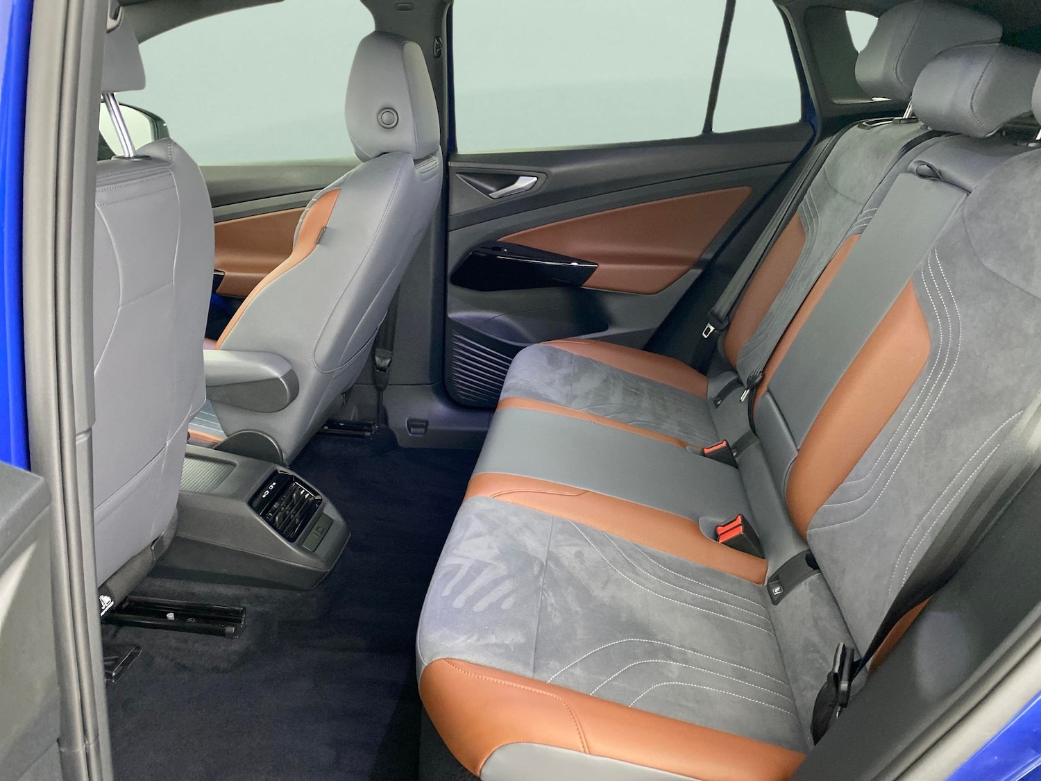 Used Volkswagen ID.4 2021 for sale - 76464142: Photo 42