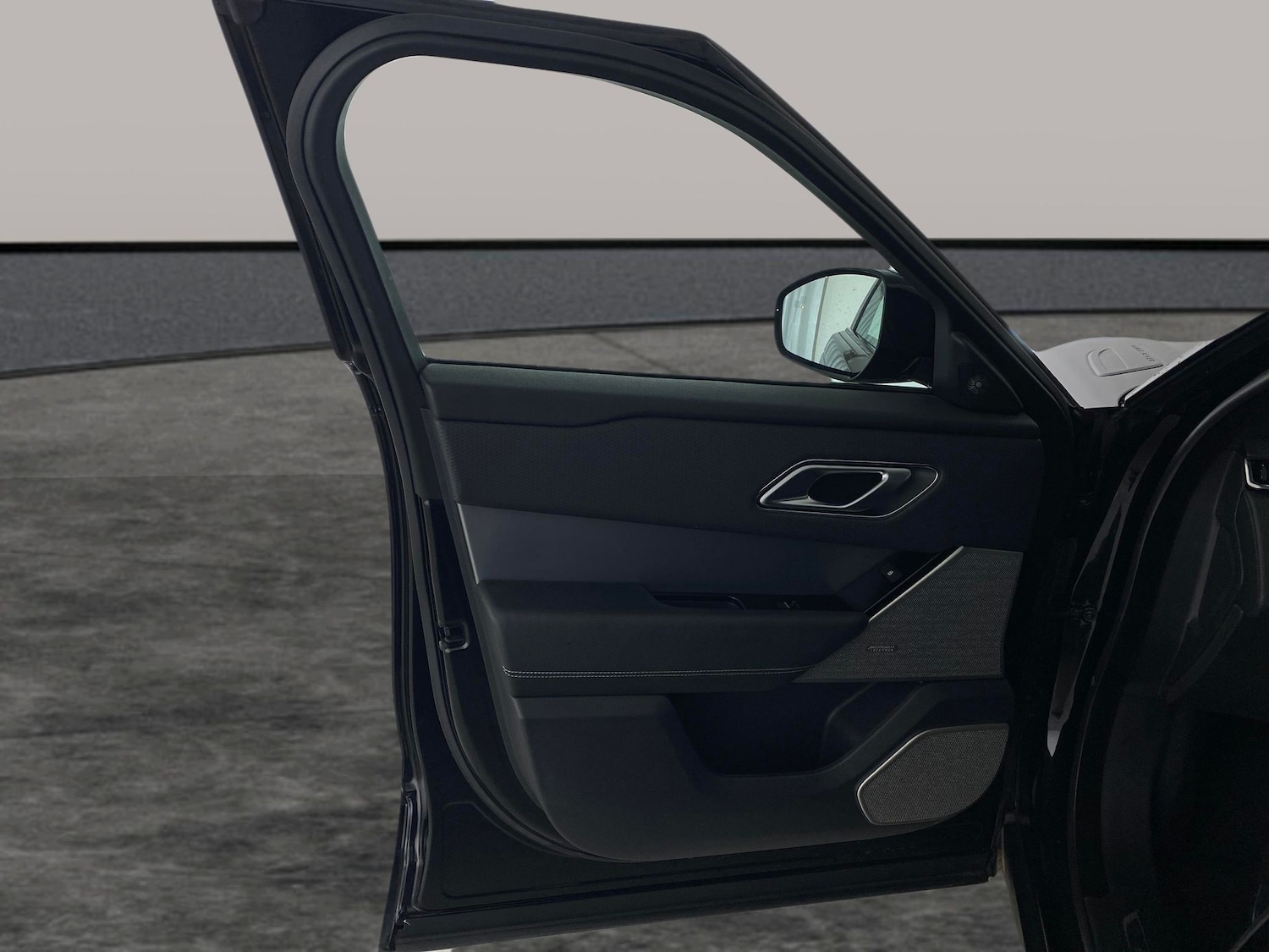 Used Land Rover Range Rover Velar 2021 for sale - 76693956: Photo 24