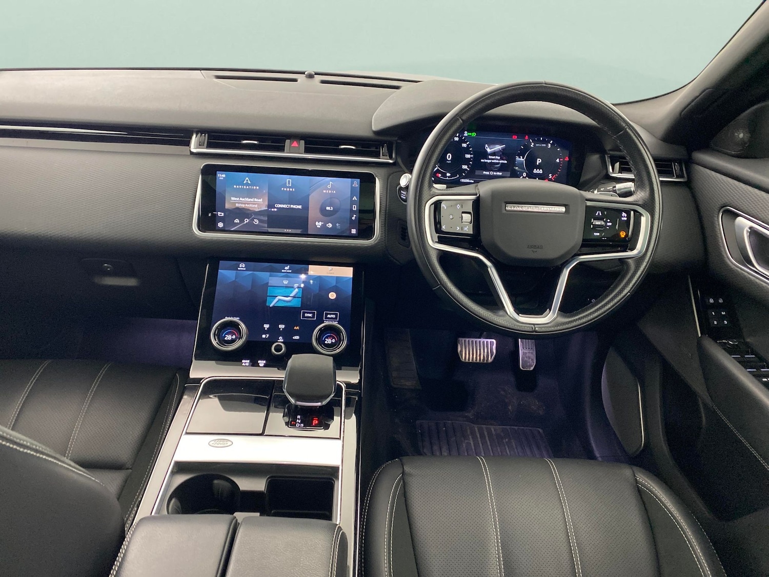 Used Land Rover Range Rover Velar 2021 for sale - 76693956: Photo 4