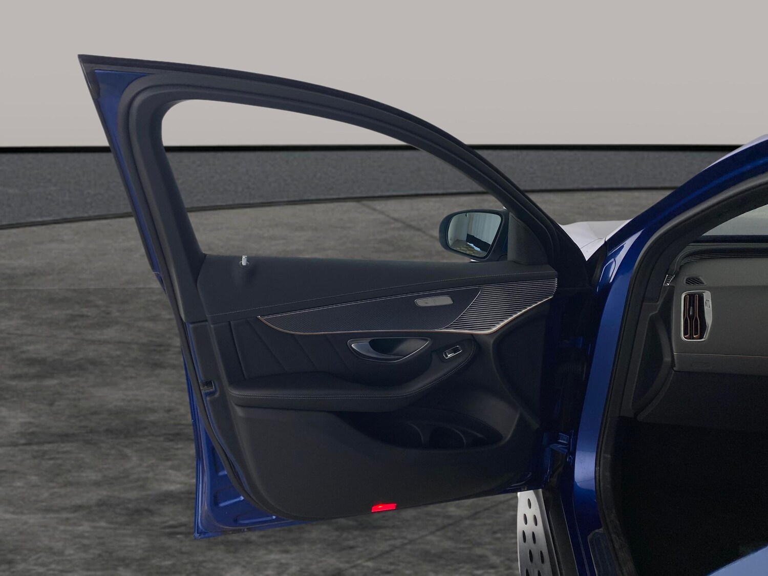 Used Mercedes-Benz EQC 2023 for sale - 78075077: Photo 23