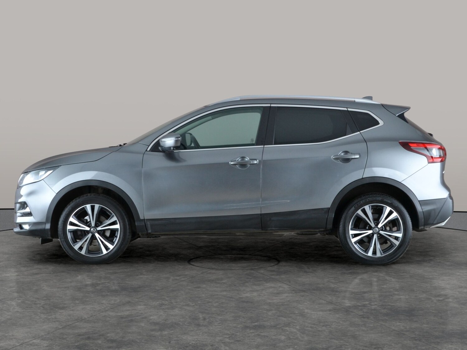Used Nissan Qashqai 2018 for sale - 77360932: Photo 14