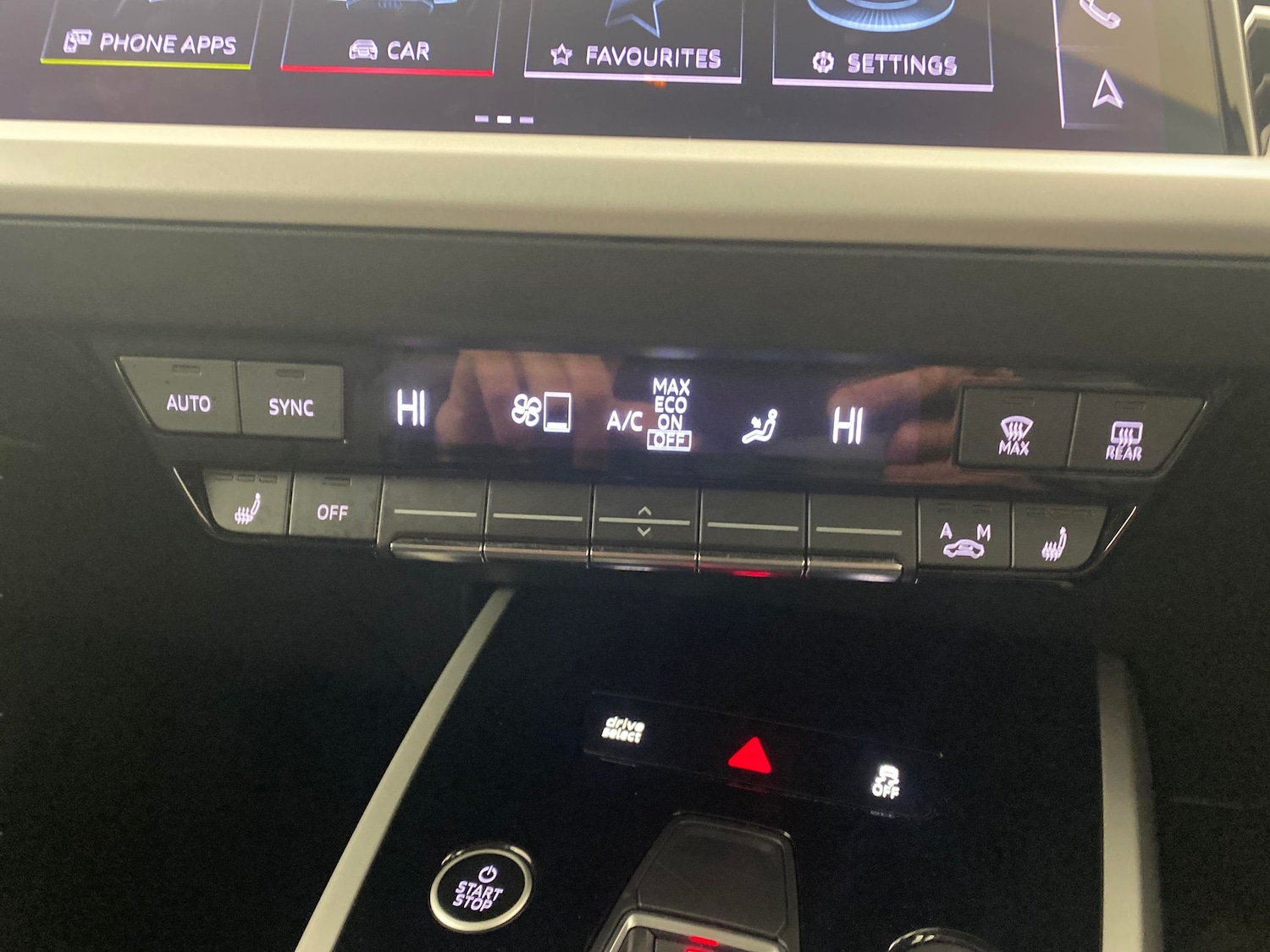 Used Audi Q4 e-tron 2023 for sale - 77897320: Photo 15