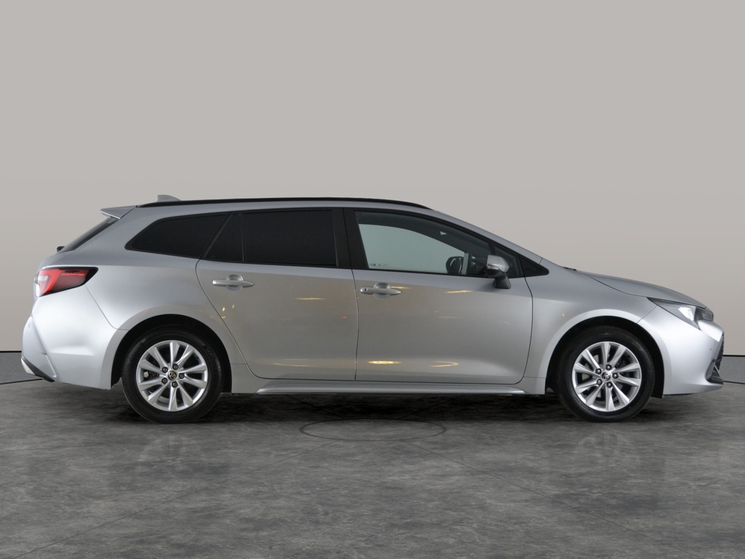 Used Toyota Corolla 2024 for sale - 76796902: Photo 11