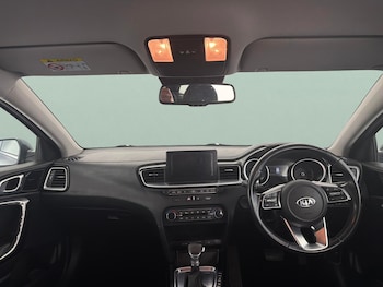 Used Kia Ceed 2018 for sale - 79560782: Photo