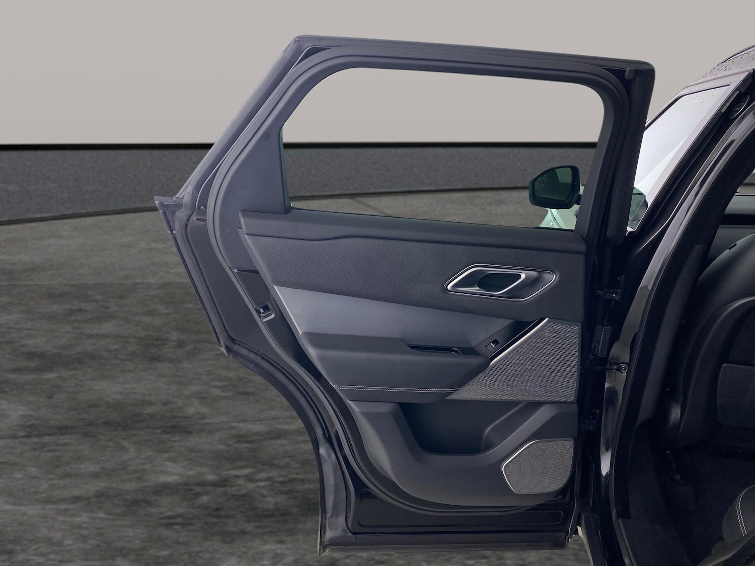 Used Land Rover Range Rover Velar for sale - 76555002: Photo 28