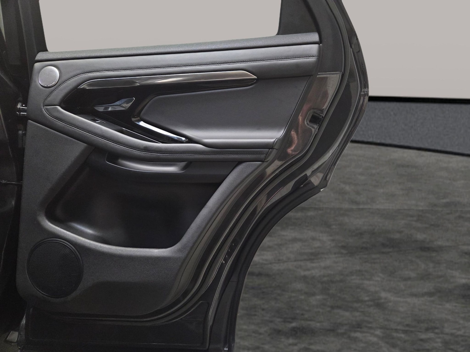 Used Land Rover Range Rover Evoque 2022 for sale - 77819441: Photo 32