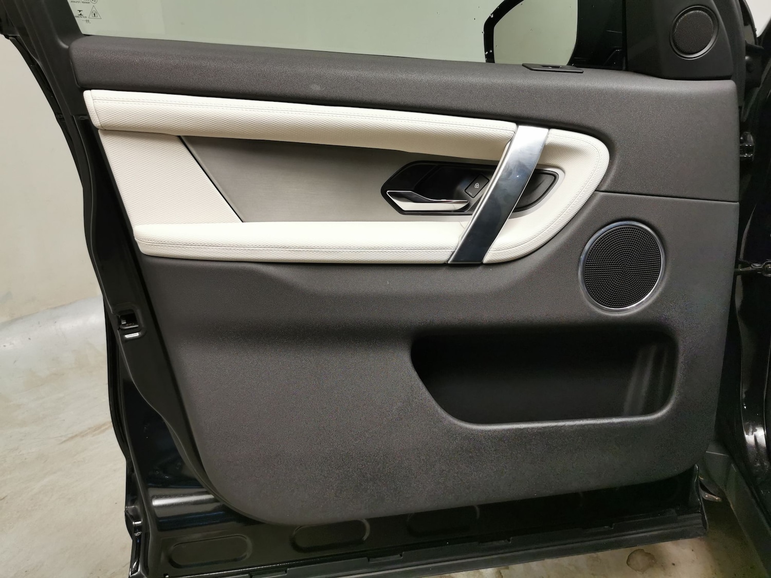 Used Land Rover Discovery Sport 2021 for sale - 77221437: Photo 25