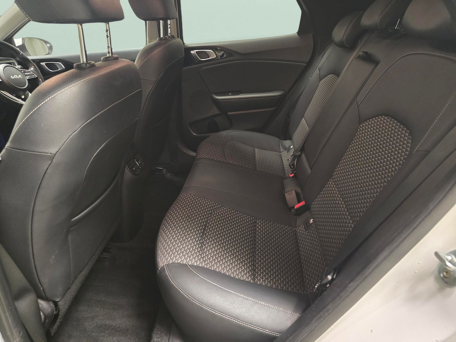 Used Kia XCeed 2021 for sale - 76447388: Photo 32