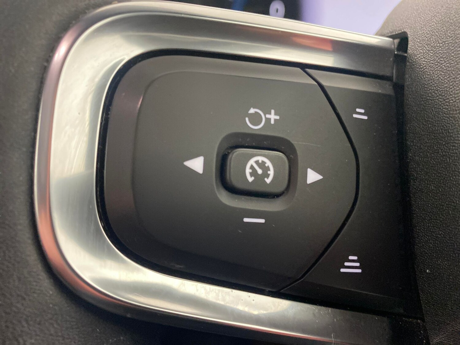 Used Volvo C40 2023 for sale - 77984594: Photo 18