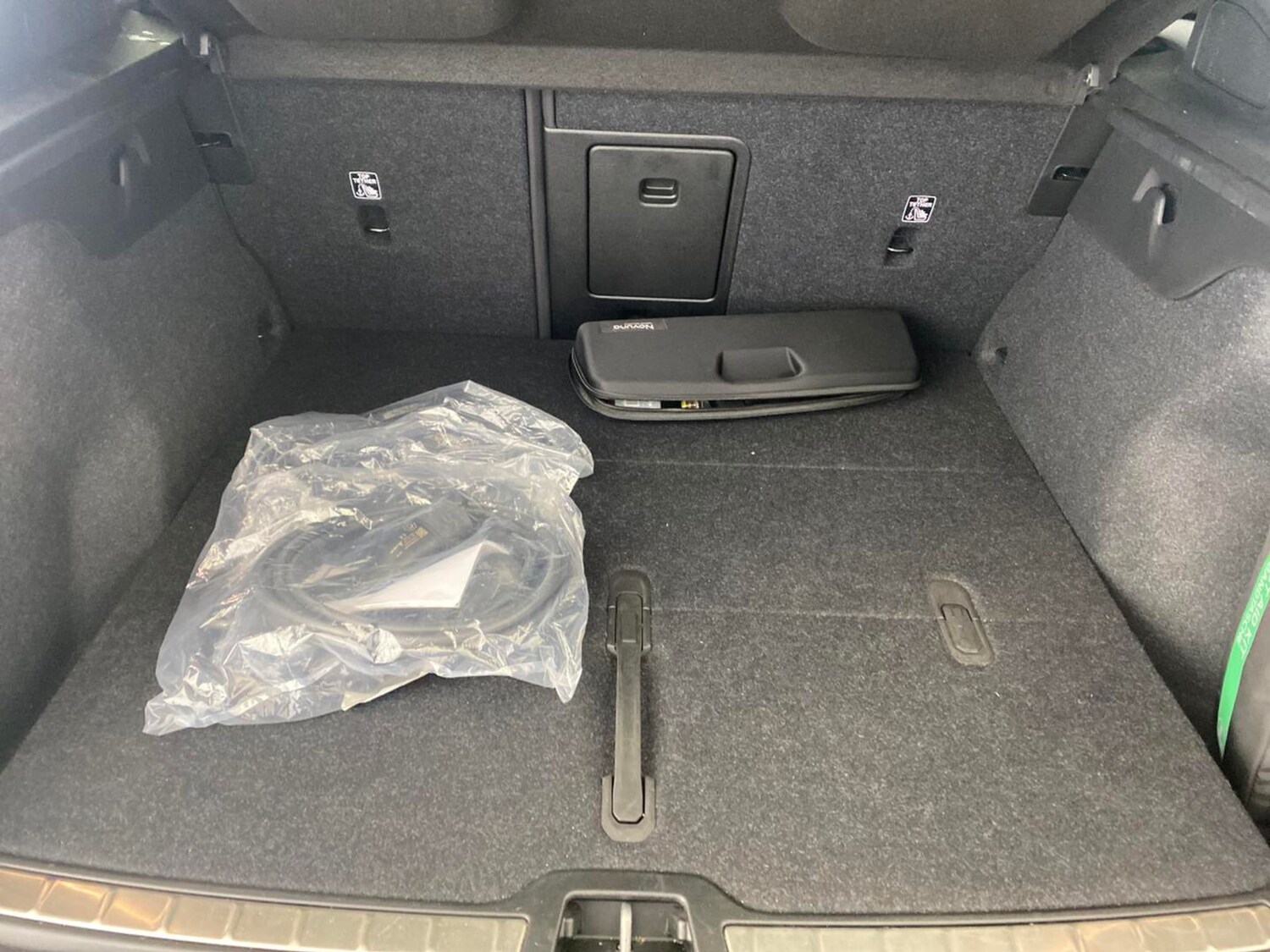 Used Volvo C40 2023 for sale - 77984594: Photo 9