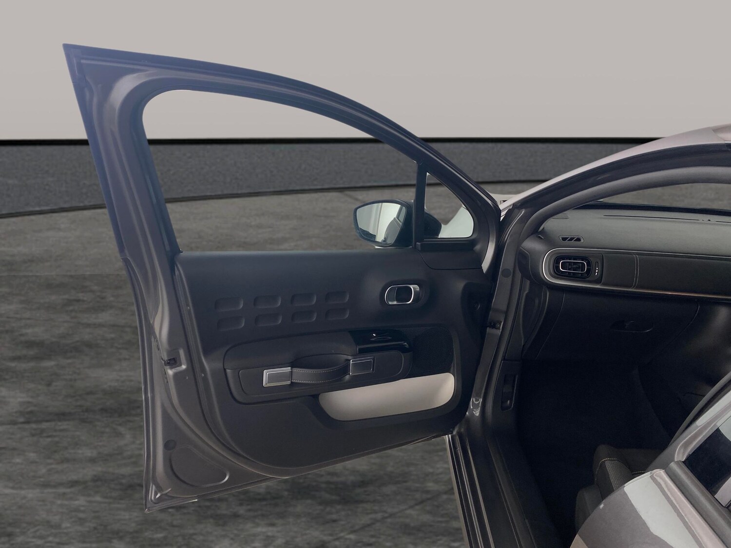 Used Citroen C3 2023 for sale - 77715923: Photo 19