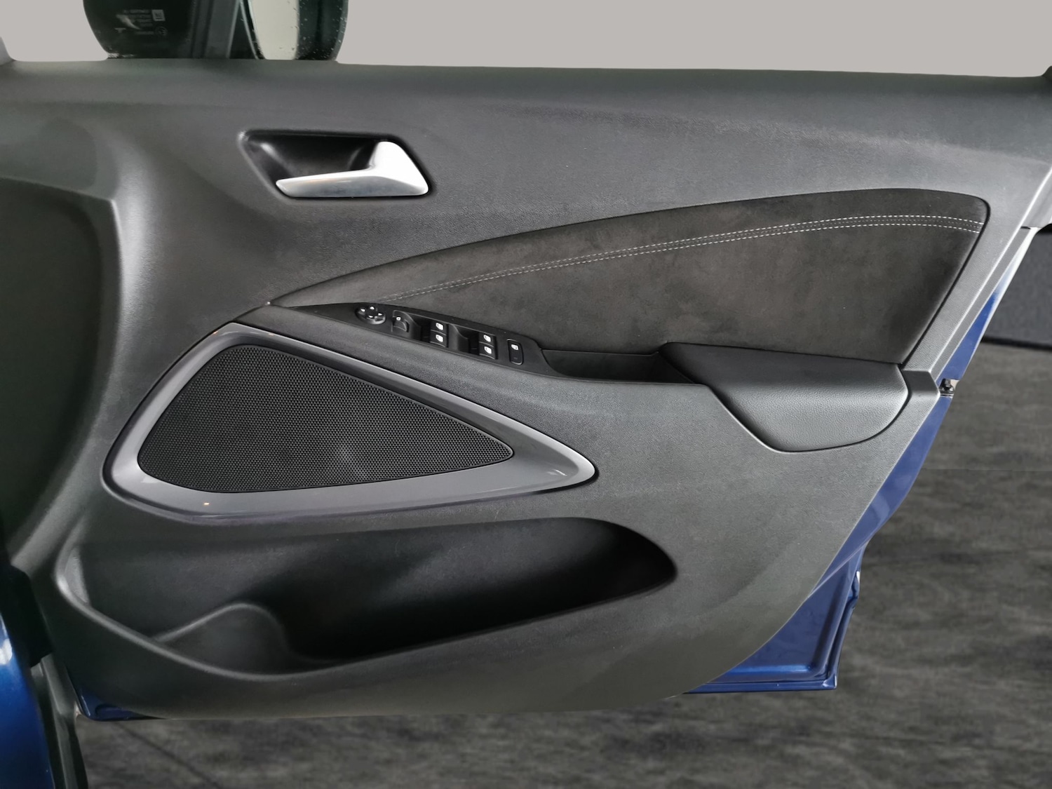 Used Vauxhall Crossland 2022 for sale - 77180408: Photo 28