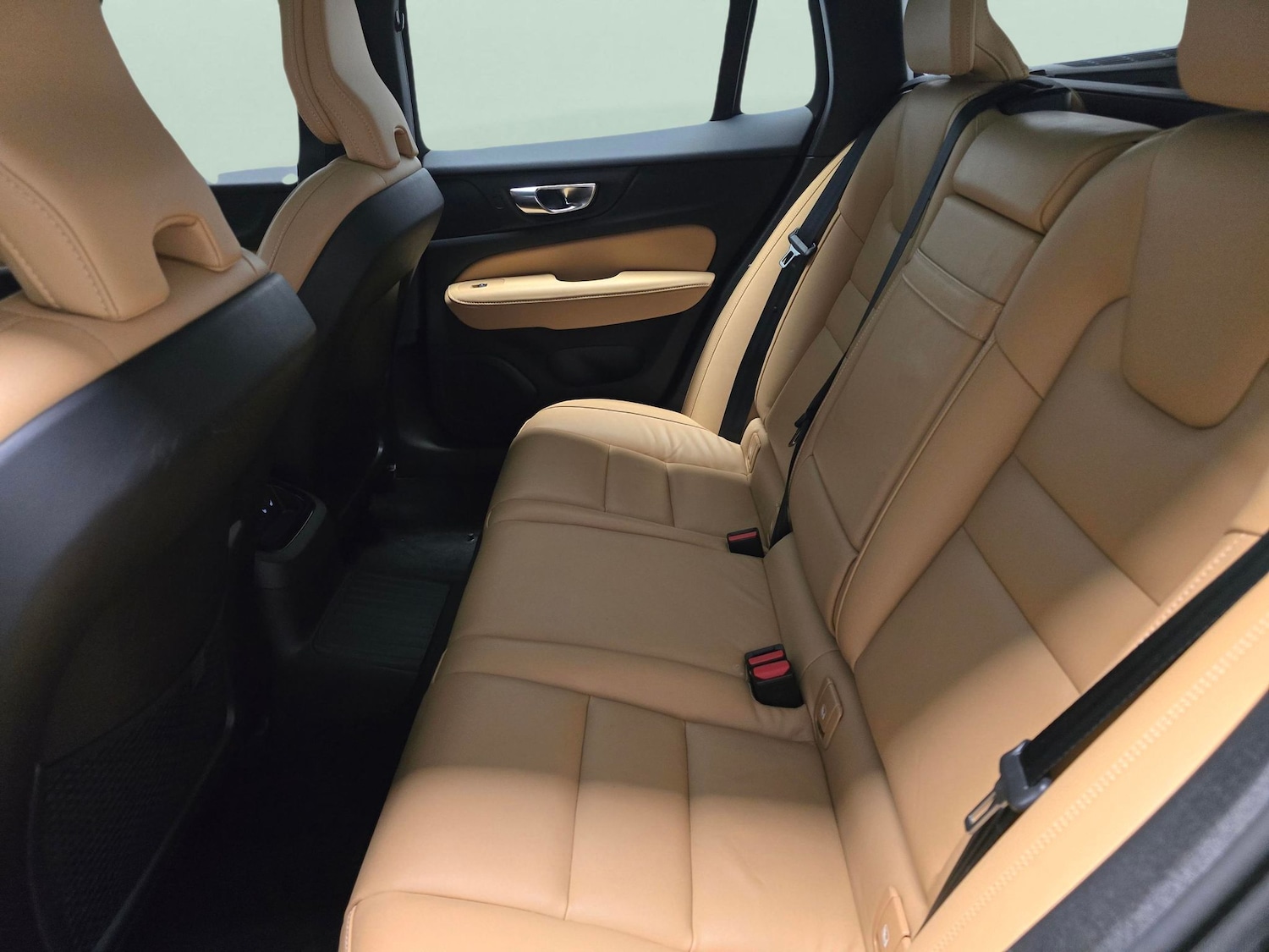 Used Volvo V60 2021 for sale - 76081355: Photo 31