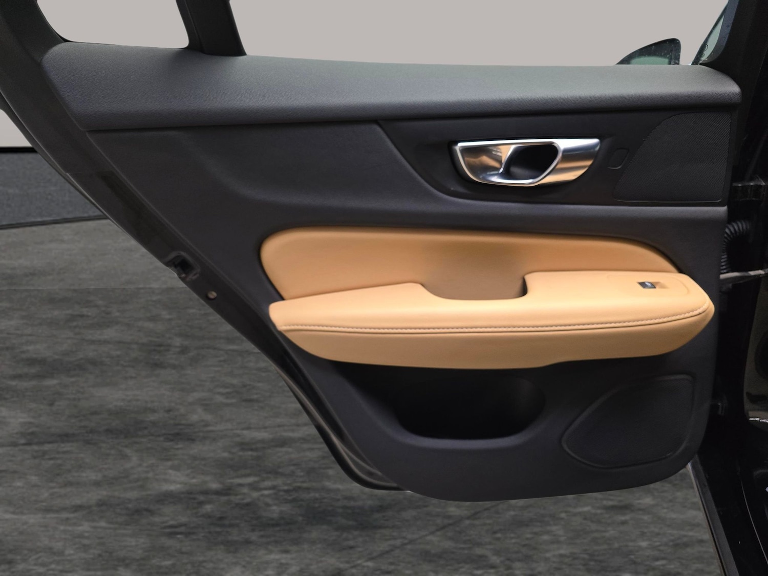 Used Volvo V60 2021 for sale - 76081355: Photo 33