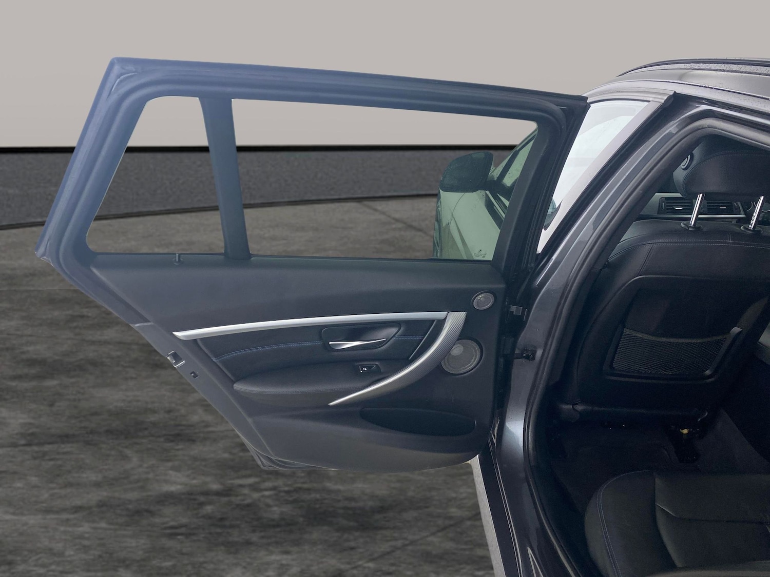 Used BMW 3 Series 2019 for sale - 77435442: Photo 23