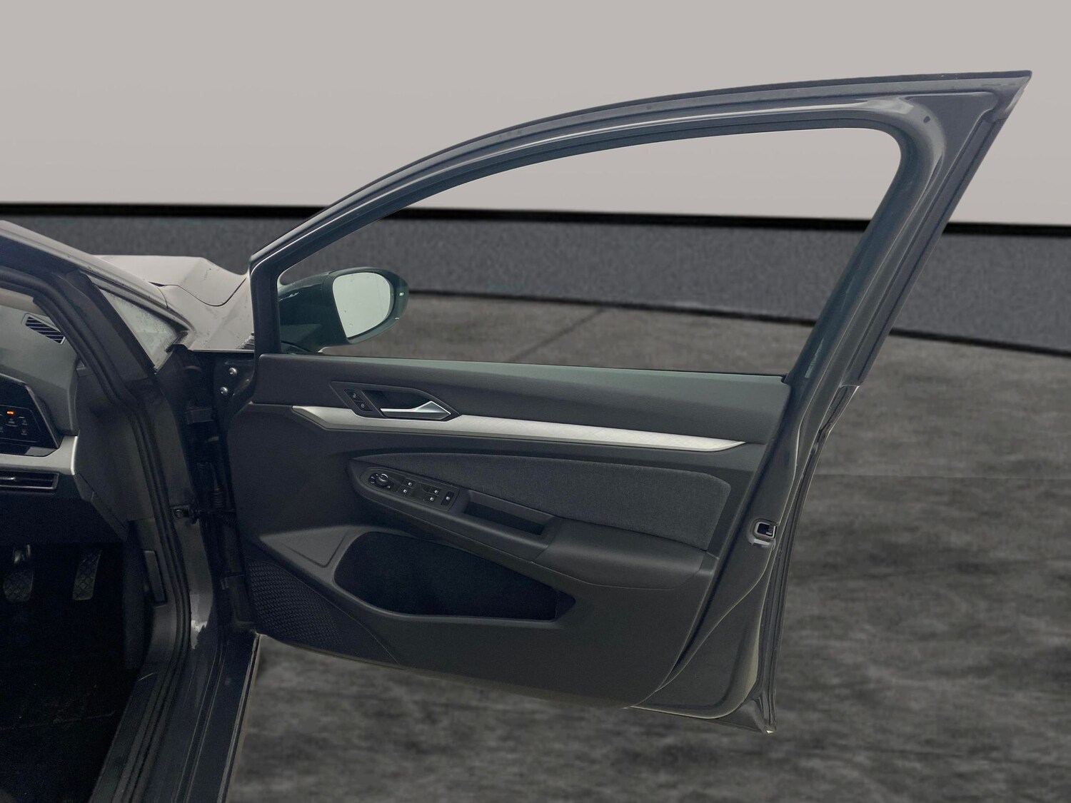 Used Volkswagen Golf 2023 for sale - 77675930: Photo 24