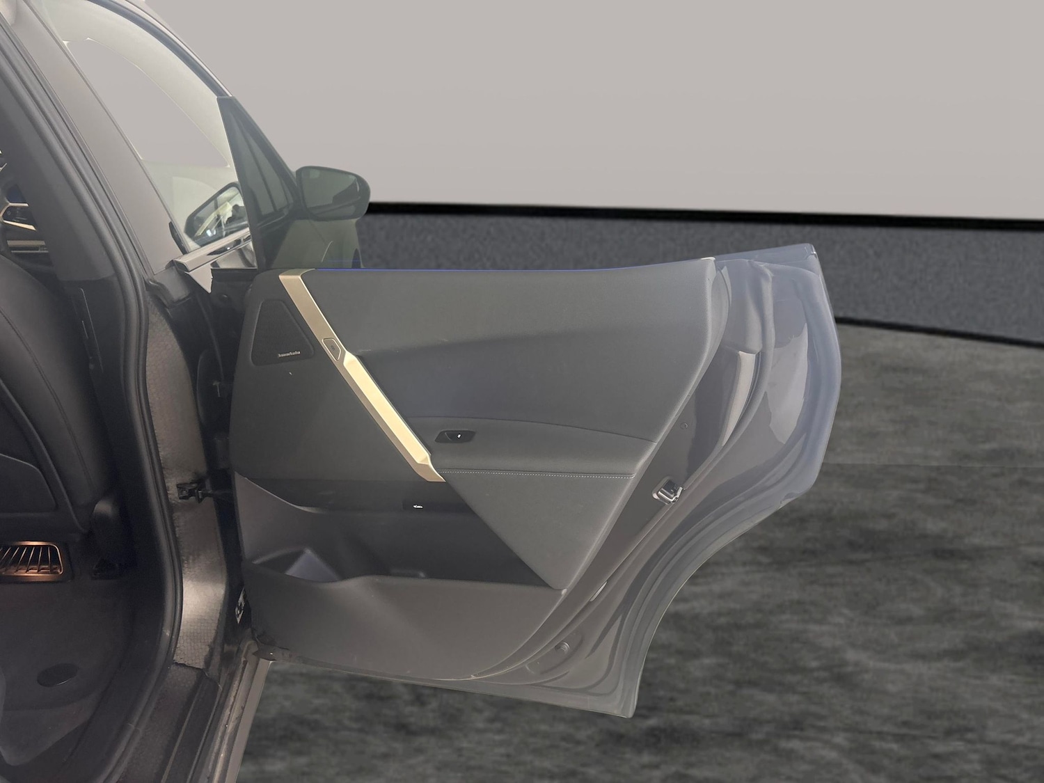 Used BMW iX 2024 for sale - 78219205: Photo 29