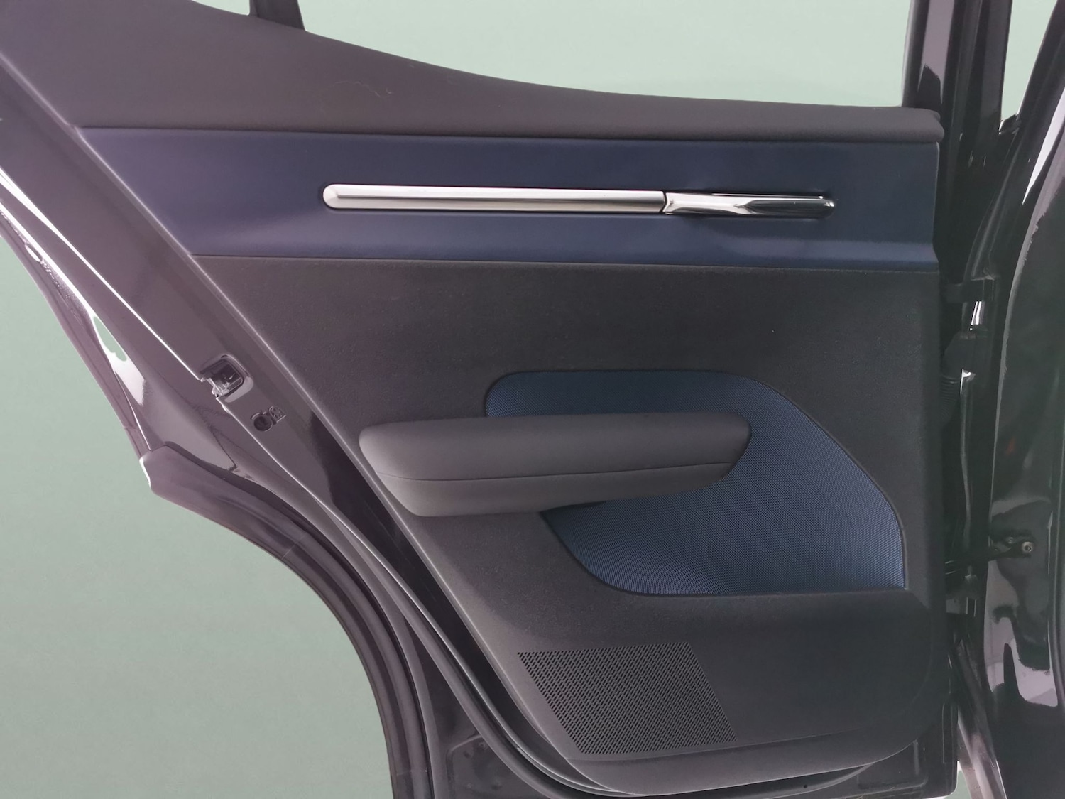 Used Volvo EX30 2024 for sale - 77149095: Photo 30