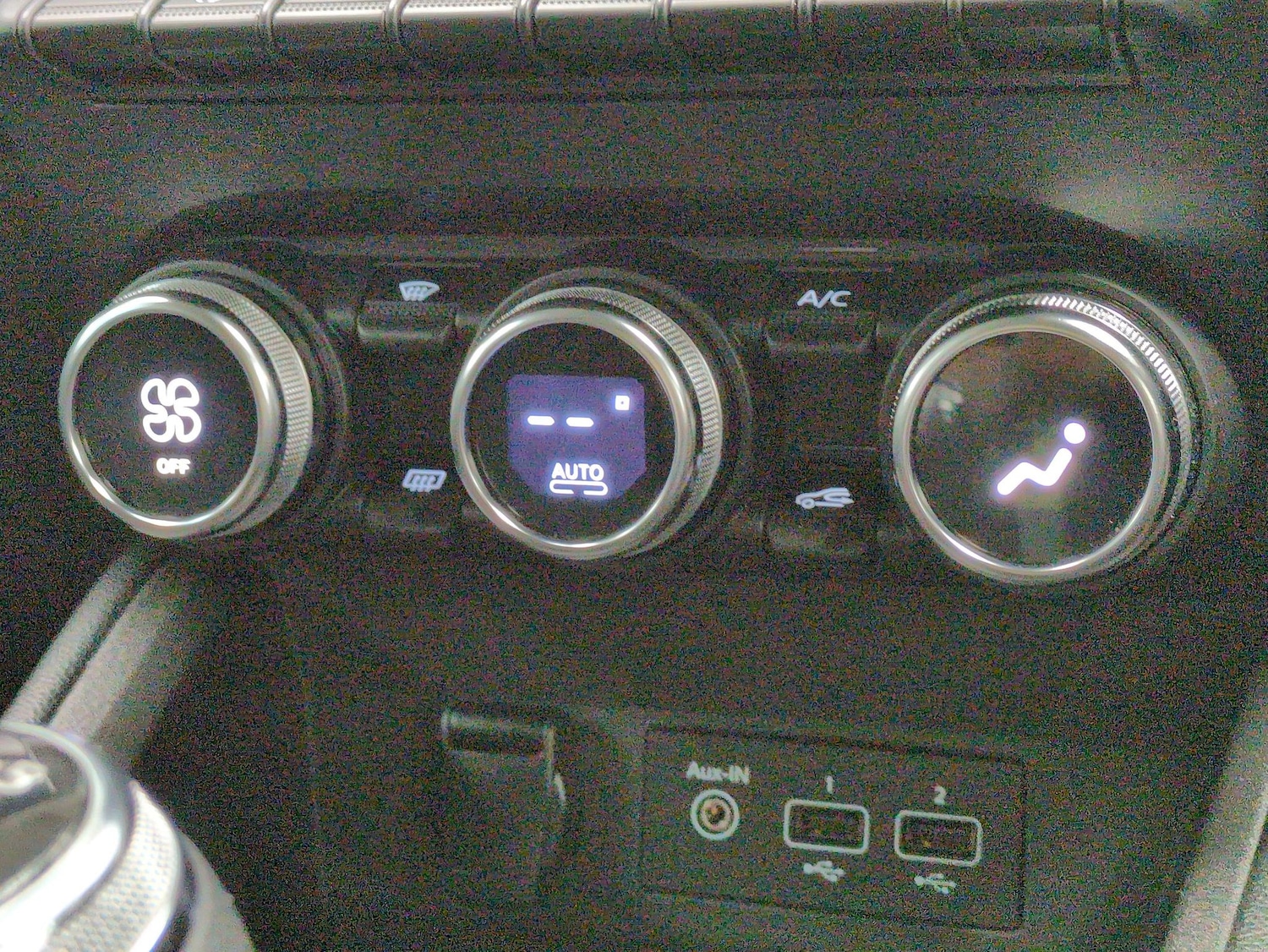 Used Renault Clio for sale - 76491967: Photo 16