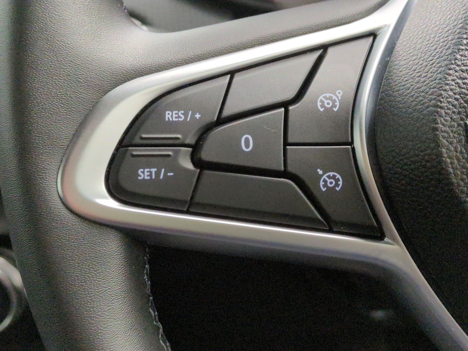 Used Renault Clio for sale - 76491967: Photo 18