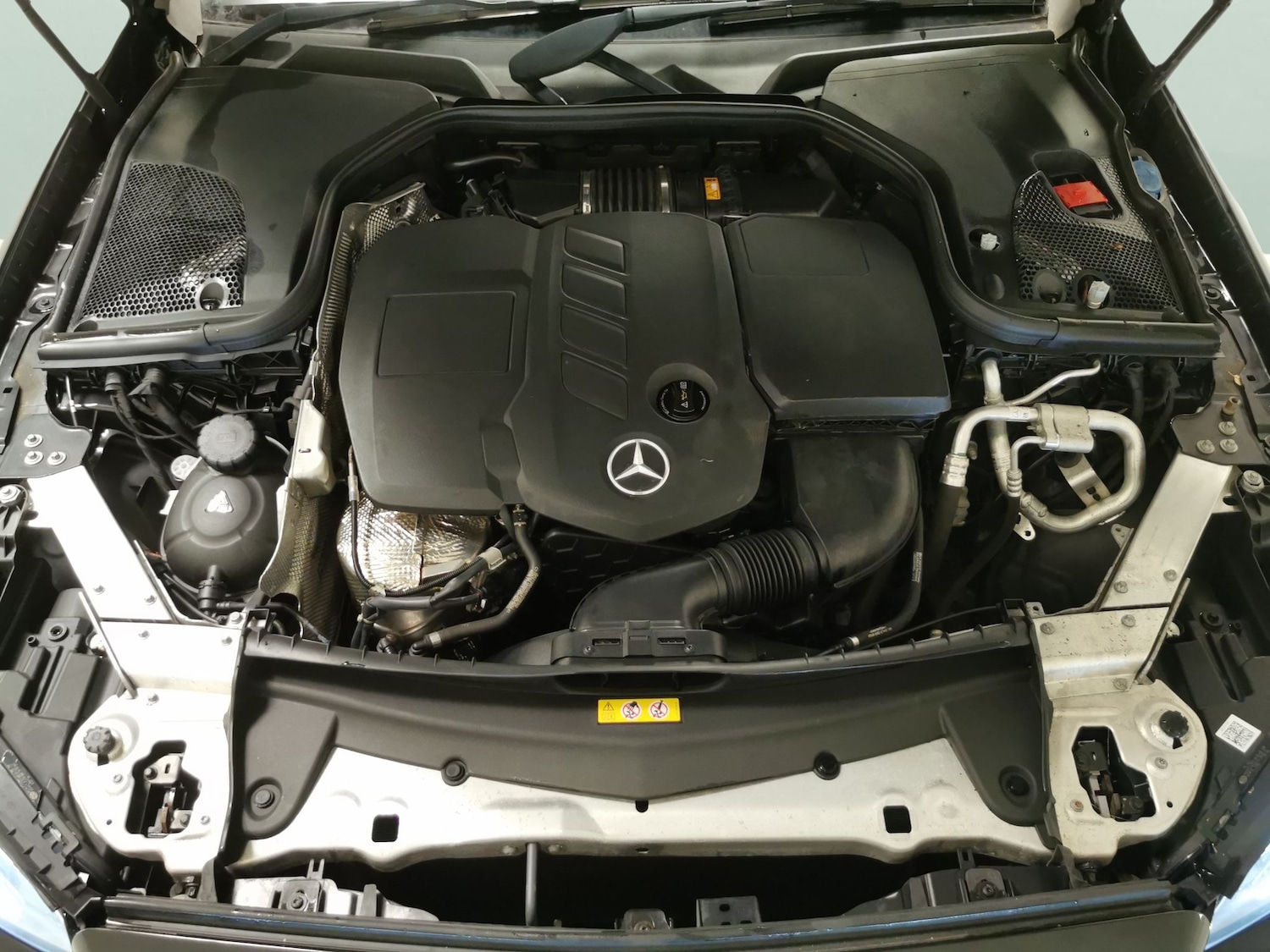 Used Mercedes-Benz E Class 2018 for sale - 77269737: Photo 31