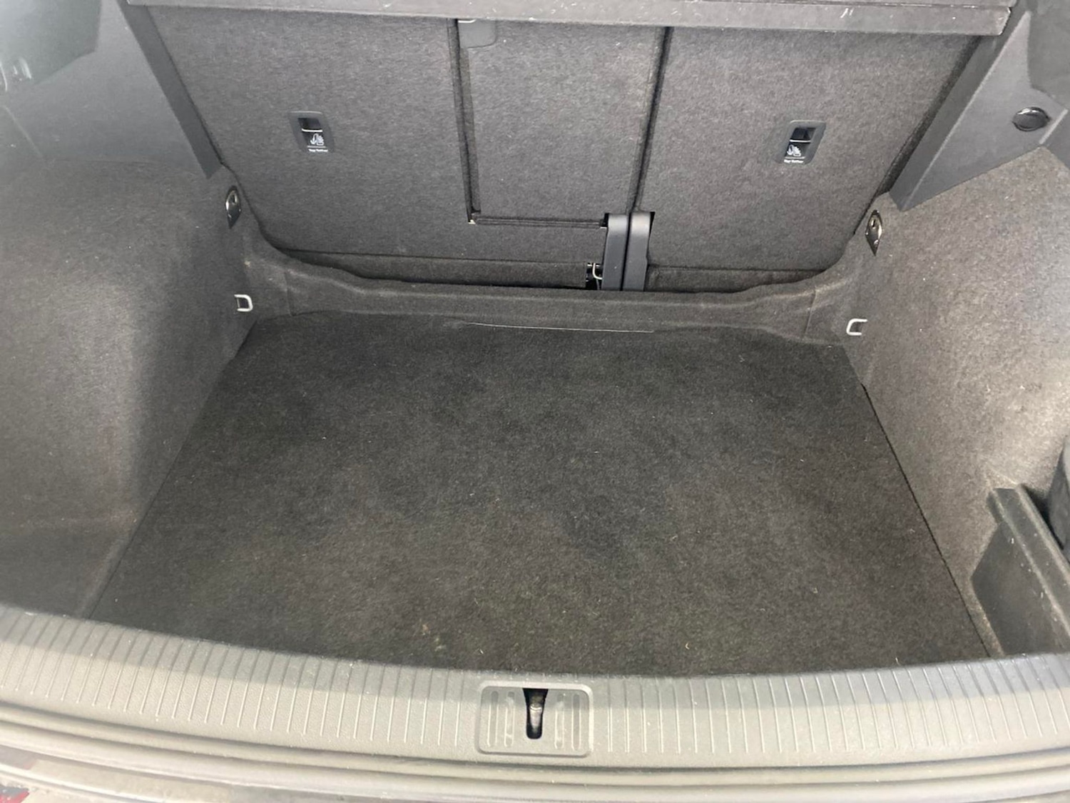 Used Volkswagen Tiguan for sale - 78218477: Photo 5