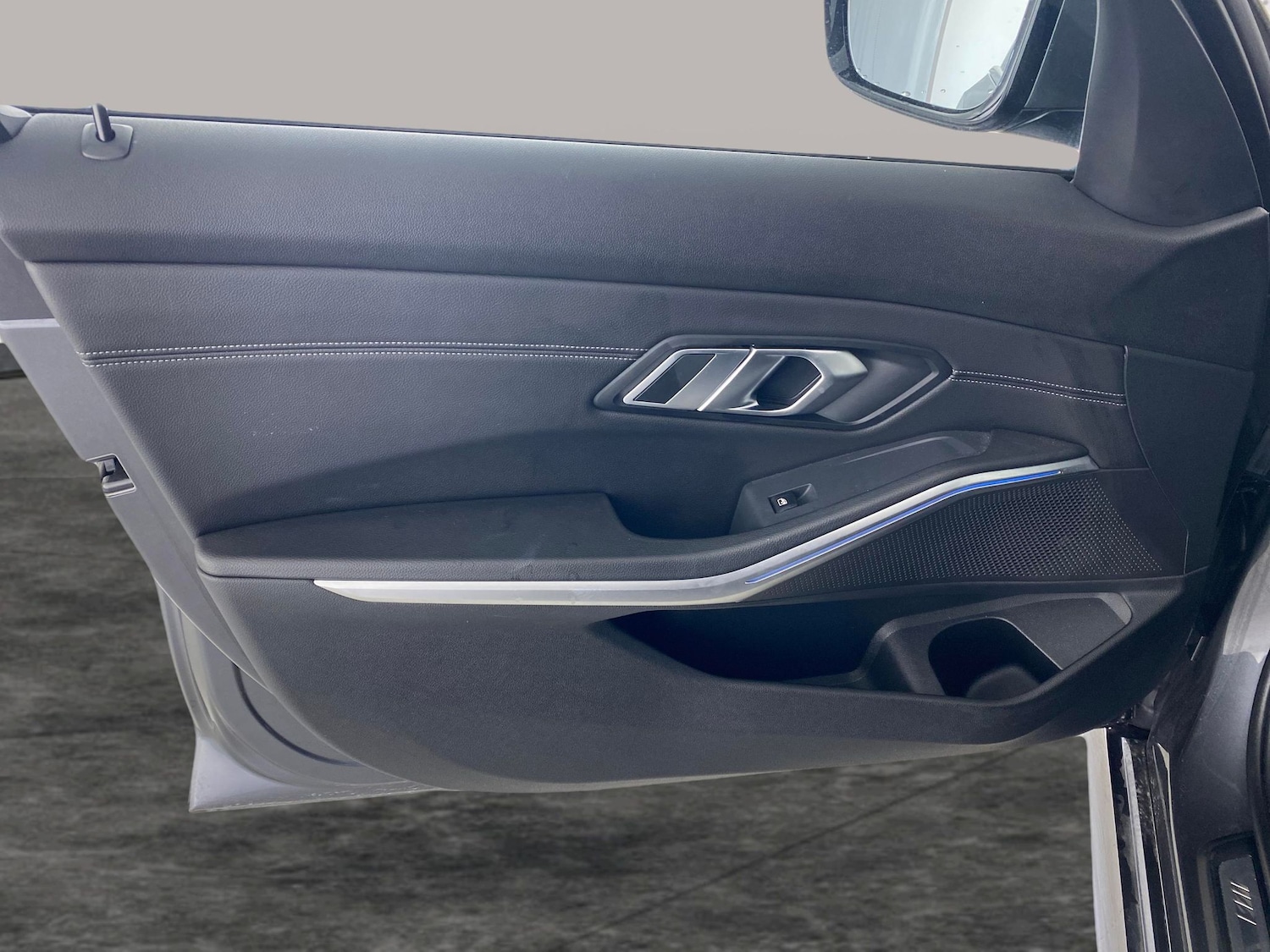 Used BMW 3 Series 2021 for sale - 76428485: Photo 33