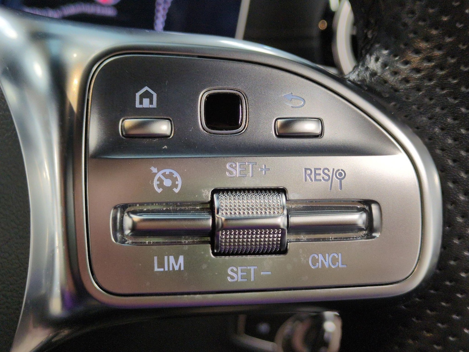 Used Mercedes-Benz E Class 2019 for sale - 76528983: Photo 24