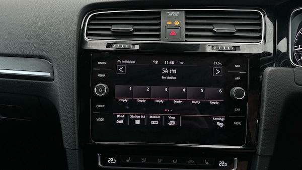Used Volkswagen Golf 2019 for sale - 76244959: Photo 19