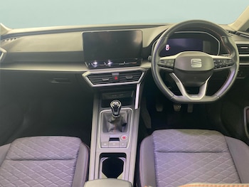 Used SEAT Leon 2022 for sale - 77743359: Photo