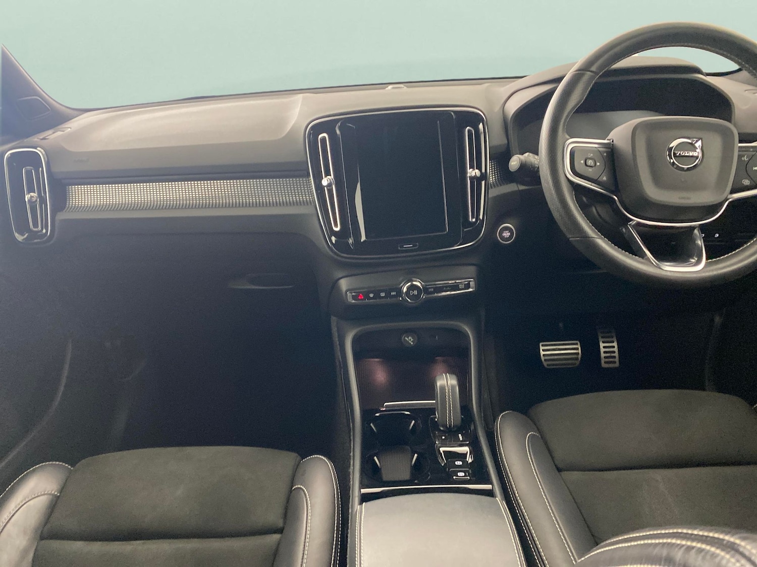 Used Volvo XC40 2021 for sale - 76722590: Photo 4