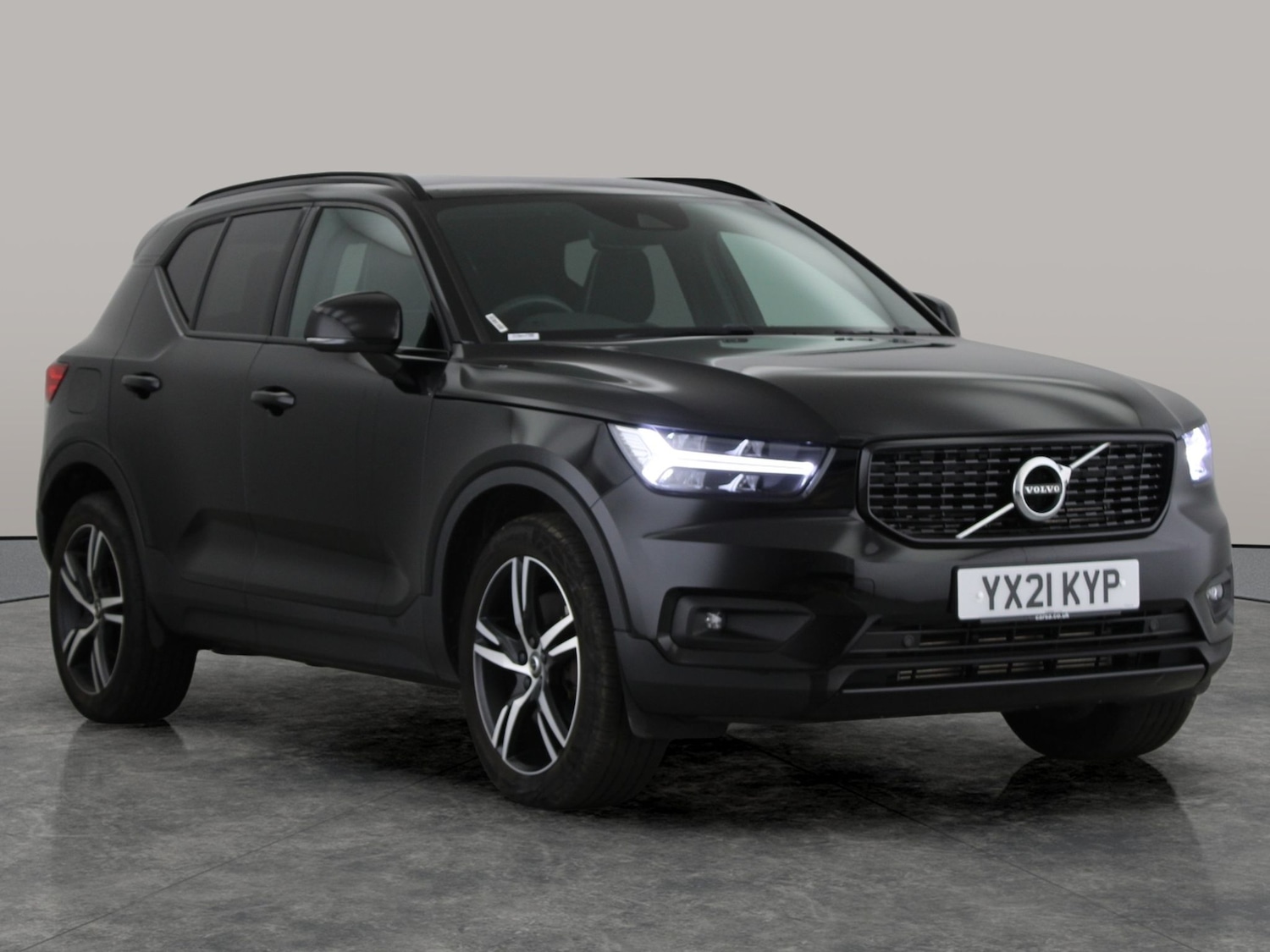 Used Volvo XC40 2021 for sale - 76722590: Photo 8