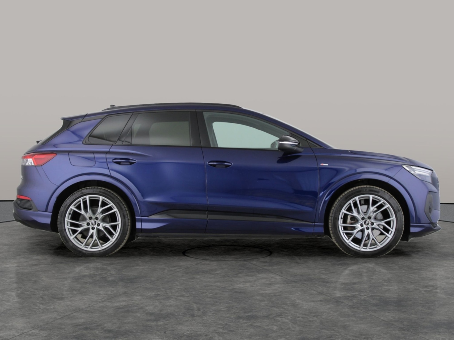 Used Audi Q4 e-tron 2024 for sale - 78159697: Photo 8