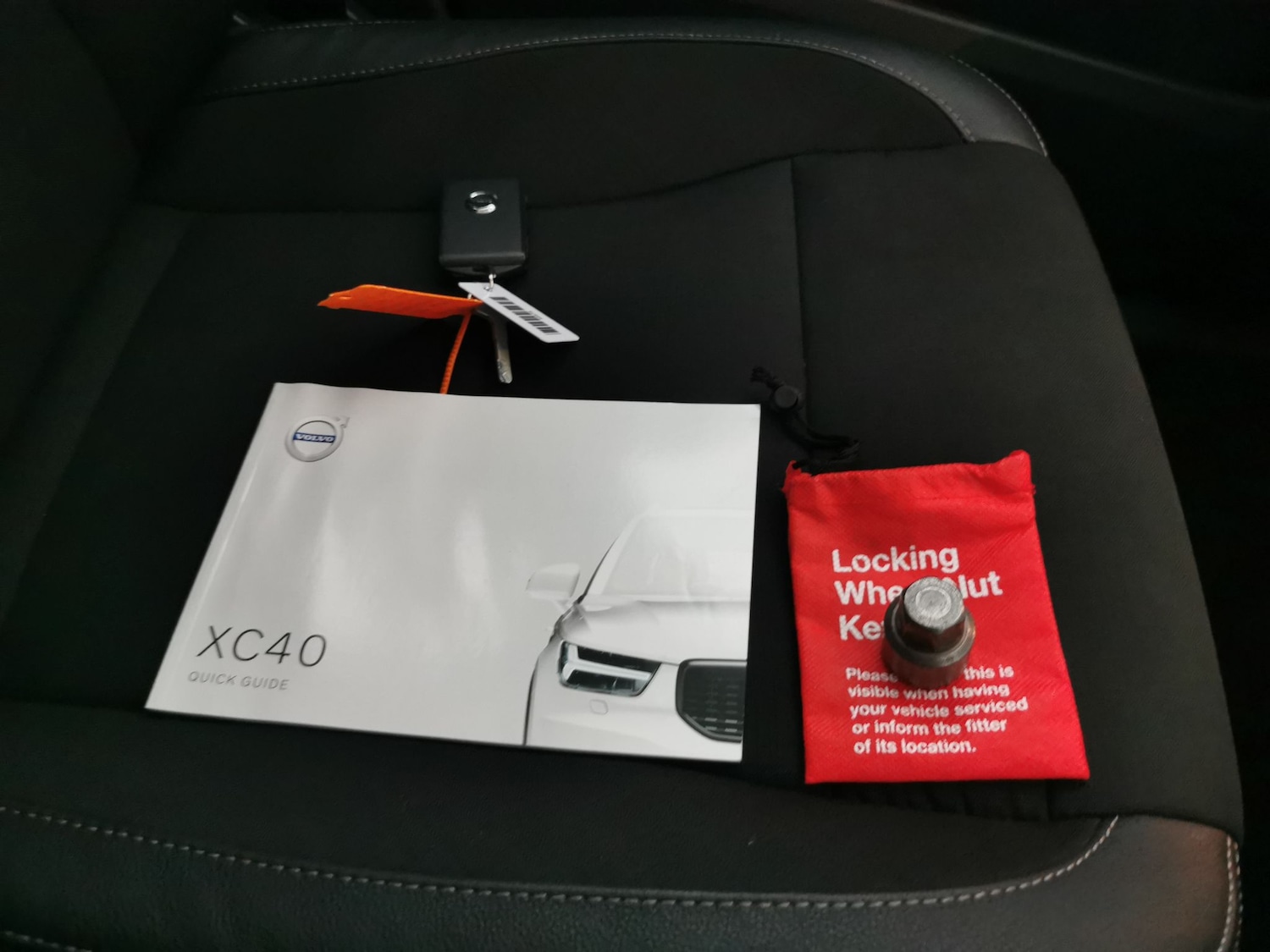 Used Volvo XC40 2020 for sale - 76542621: Photo 33