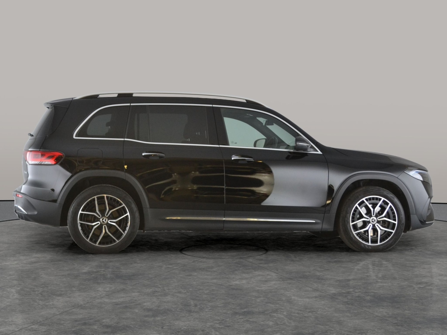 Used Mercedes-Benz EQB 2023 for sale - 77890337: Photo 13