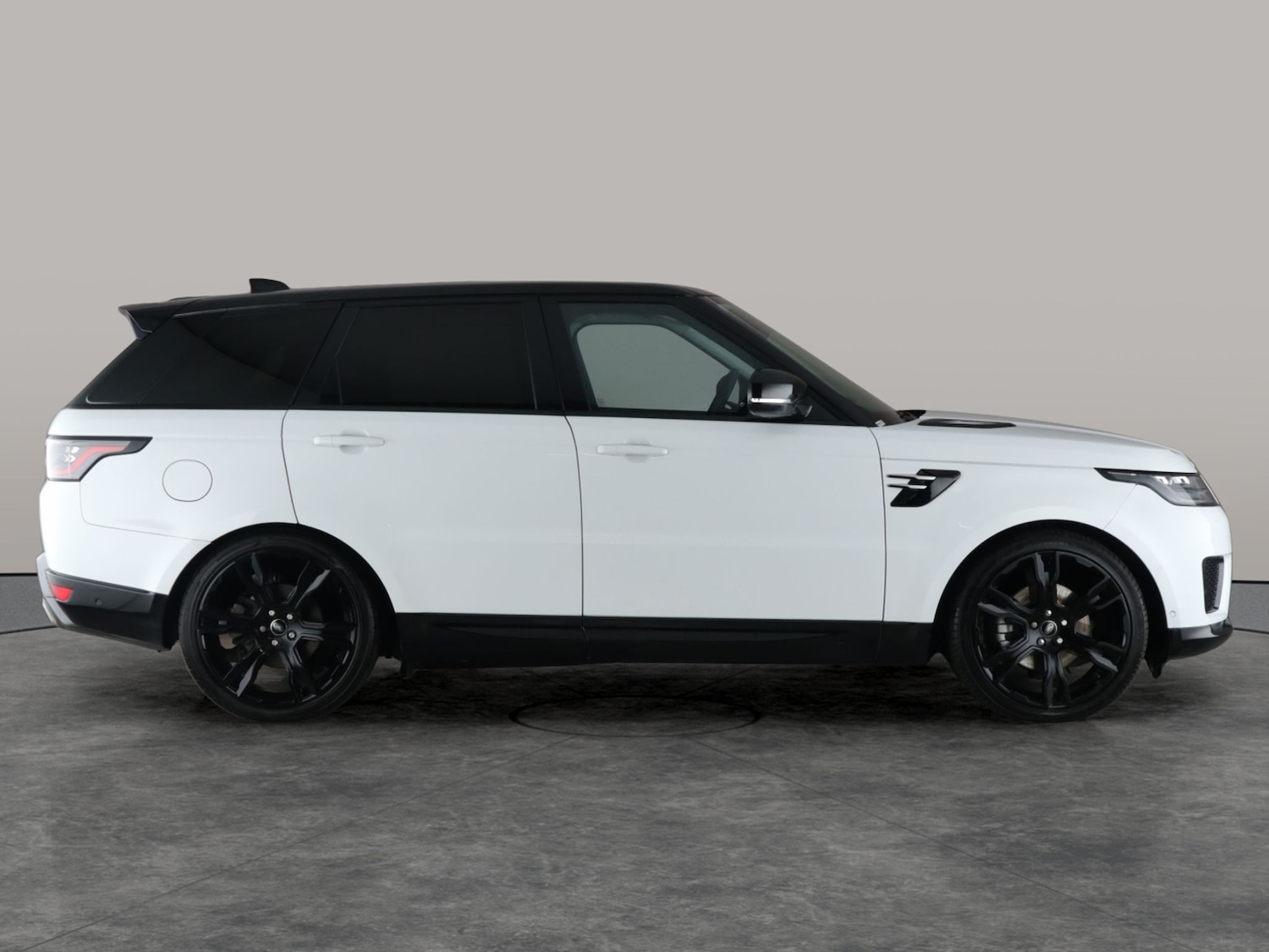 Used Land Rover Range Rover Sport 2018 for sale - 76626140: Photo 10