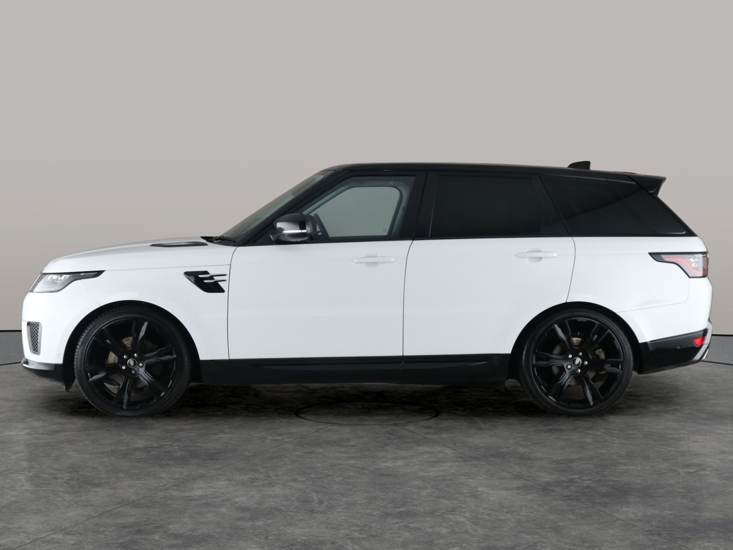 Used Land Rover Range Rover Sport 2018 for sale - 76626140: Photo 14