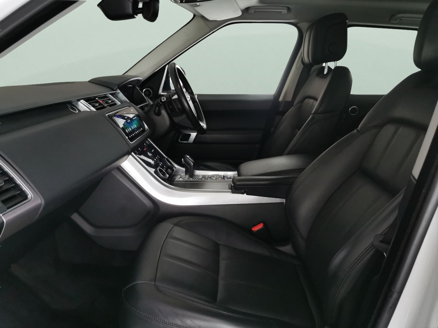 Used Land Rover Range Rover Sport 2018 for sale - 76626140: Photo 4