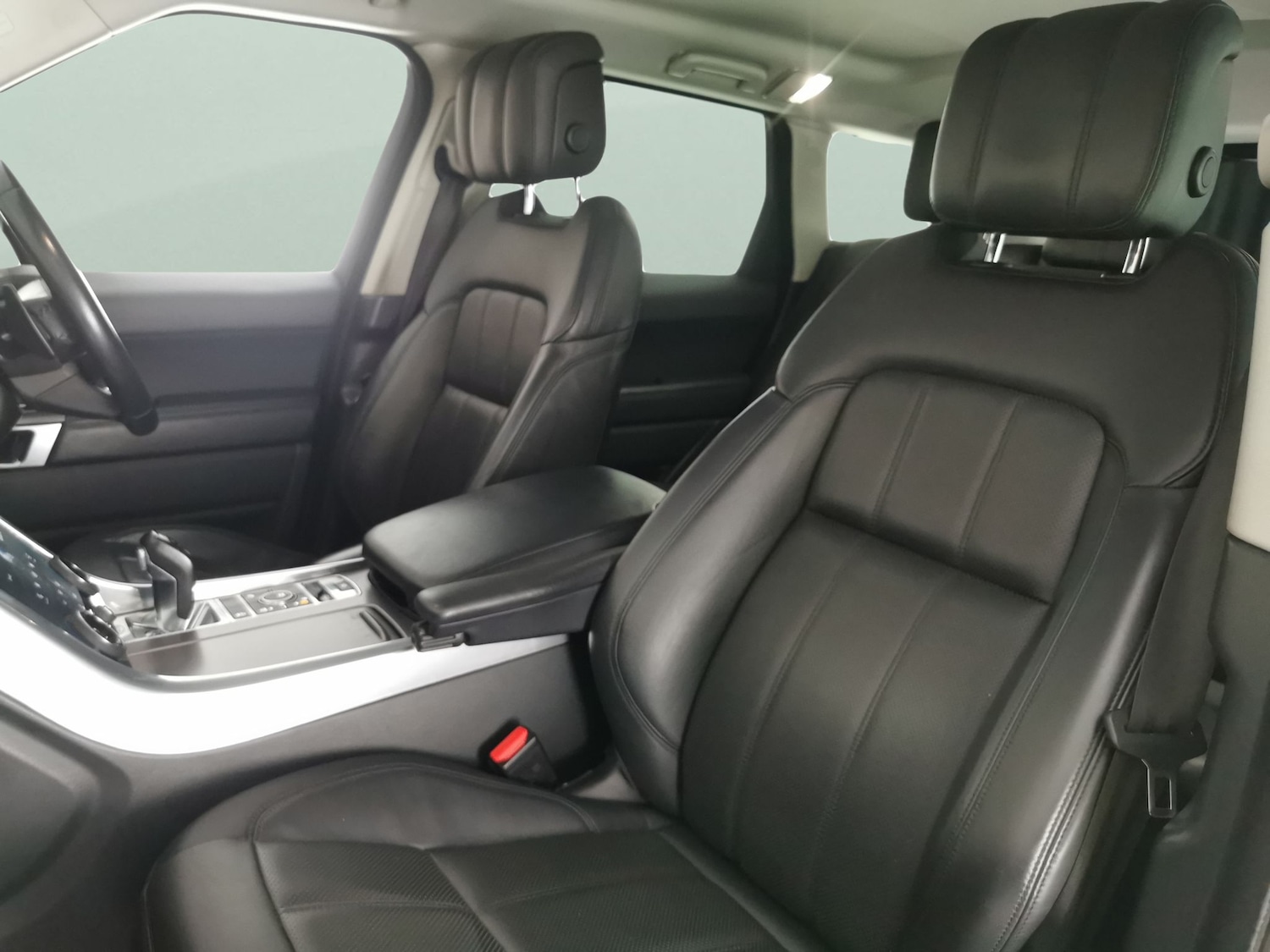 Used Land Rover Range Rover Sport 2018 for sale - 76626140: Photo 7