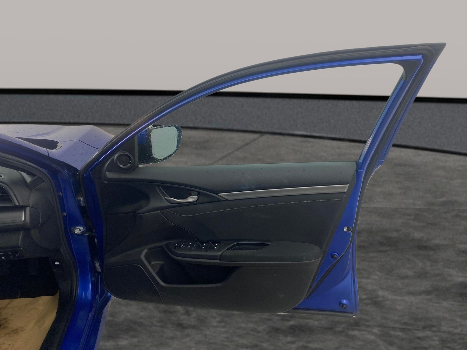 Used Honda Civic 2019 for sale - 77298077: Photo 25