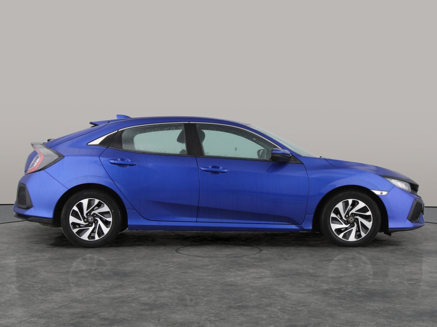 Used Honda Civic 2019 for sale - 77298077: Photo 8